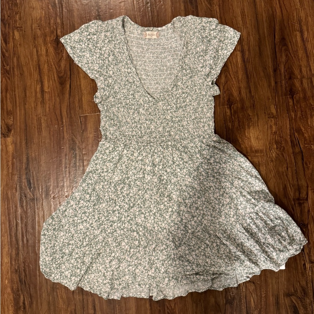Altar'd State Women's Dress Khaleesa Floral Green Shirred Sun Size Medium